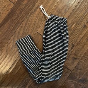 Childhoods Clothing Gusset Sweatpants 6/7